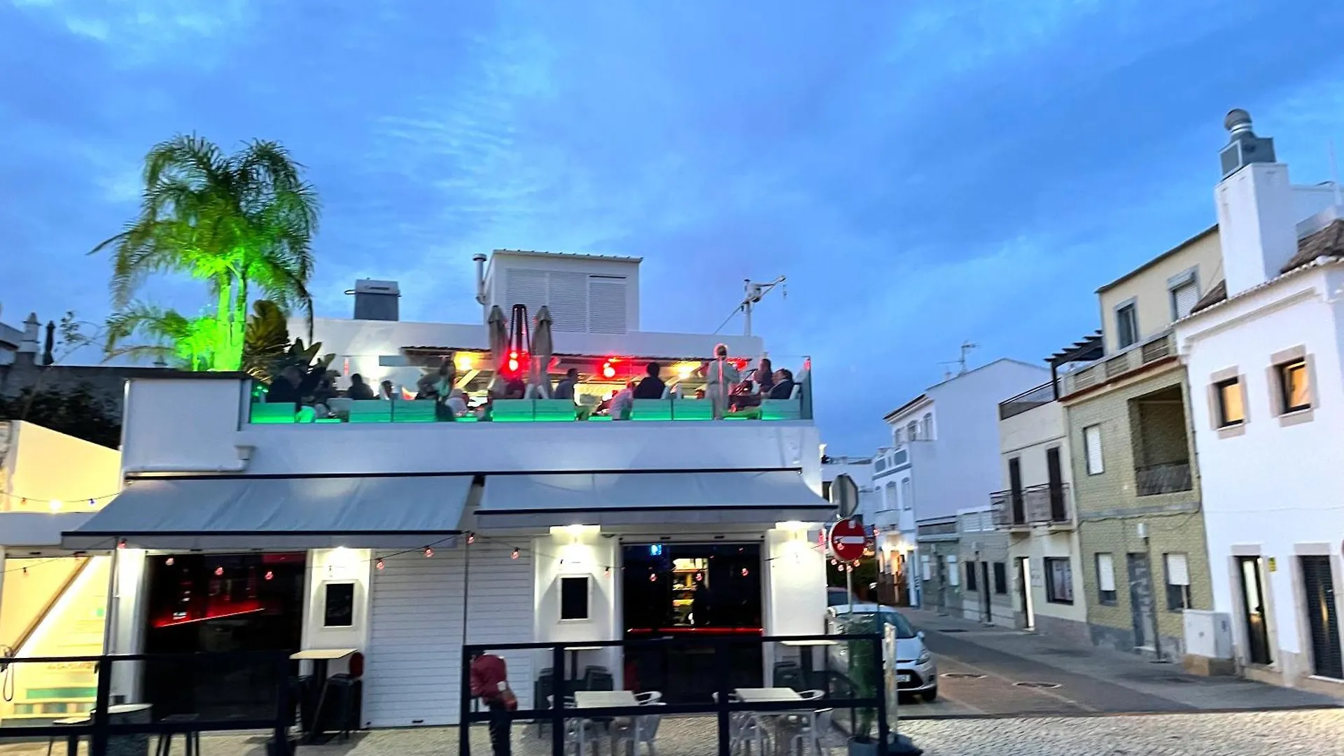 Golden Club- Eyes On Sea location